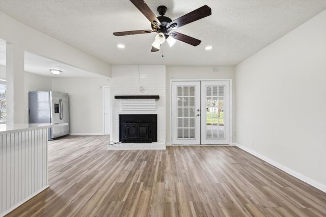 3913 Hickox Road, Rowlett, TX 75089