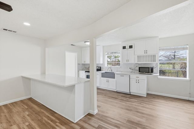 3913 Hickox Road, Rowlett, TX 75089