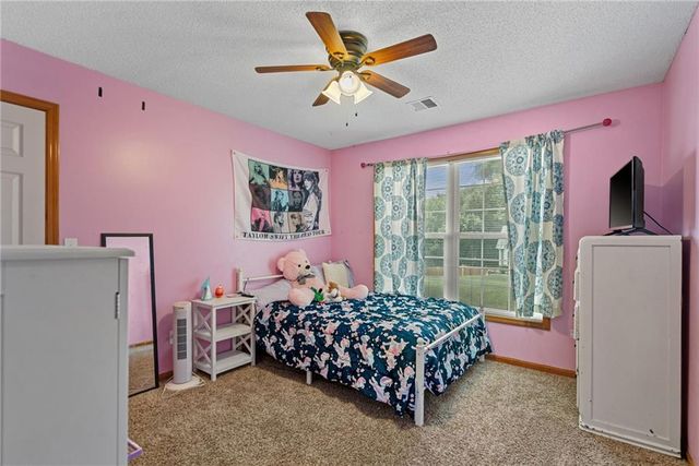 22217 W 51st Street, Shawnee, KS 66226