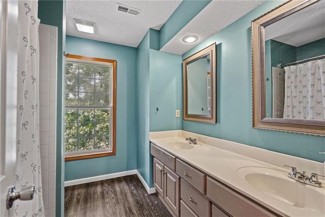 22217 W 51st Street, Shawnee, KS 66226