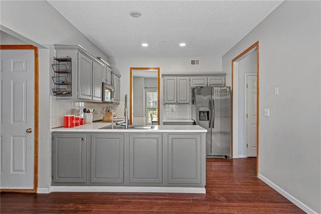 22217 W 51st Street, Shawnee, KS 66226