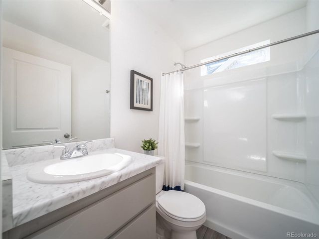 10056 Revere Ct, Commerce City, CO 80022