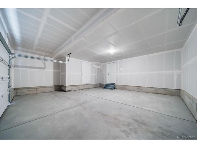 10056 Revere Ct, Commerce City, CO 80022
