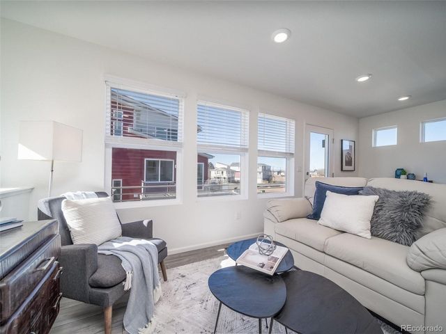 10056 Revere Ct, Commerce City, CO 80022