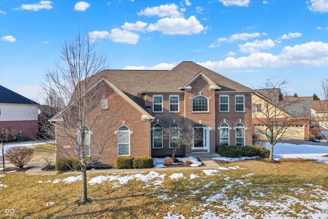 13866 Four Seasons Way, Carmel, IN 46074