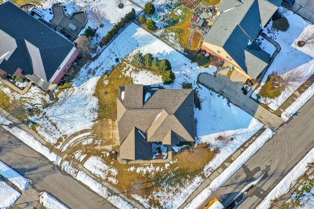 13866 Four Seasons Way, Carmel, IN 46074