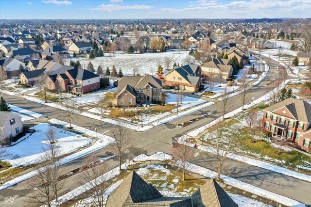 13866 Four Seasons Way, Carmel, IN 46074