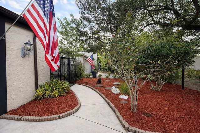 7501 WOODBOX ROW, Hudson, FL 34667