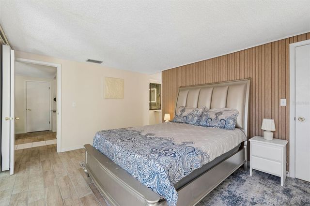 7501 WOODBOX ROW, Hudson, FL 34667