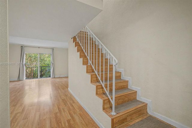 6709 N Kendall Drive 223, Pinecrest, FL 33156