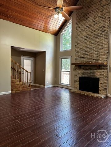 1010 Double Bridges Road, Winterville, GA 30683