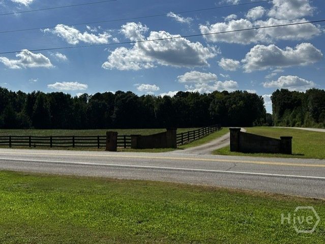 1010 Double Bridges Road, Winterville, GA 30683