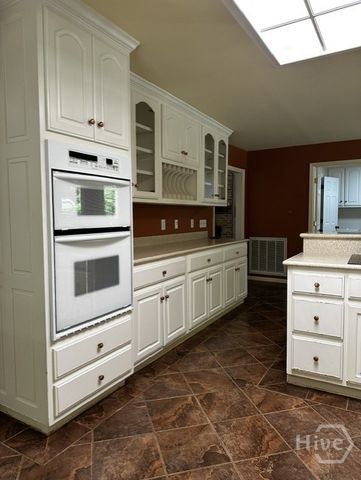 1010 Double Bridges Road, Winterville, GA 30683