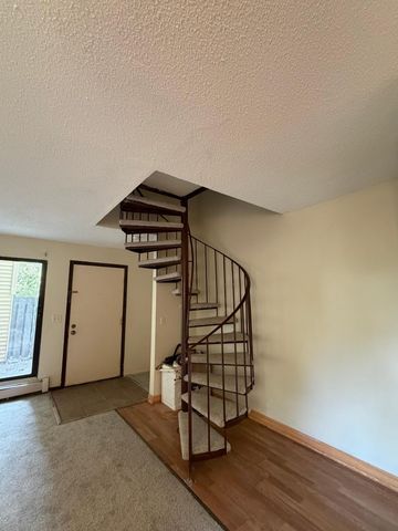 7310 72nd Lane N, Brooklyn Park, MN 55428