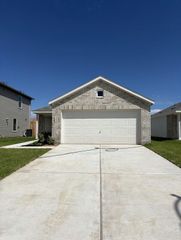 12039 Noble Wood Village Drive, Magnolia, TX 77354