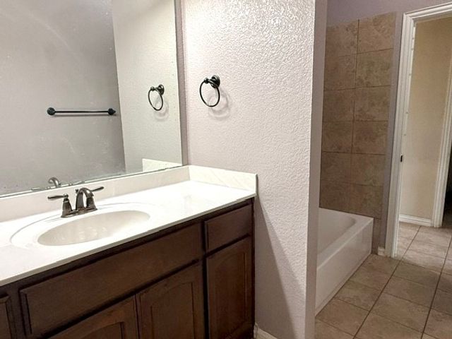 124 Brady Coleman Lane, Springtown, TX 76082