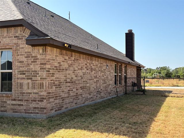 124 Brady Coleman Lane, Springtown, TX 76082