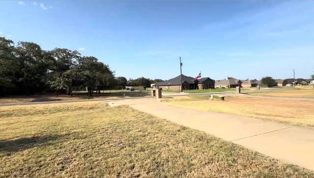 124 Brady Coleman Lane, Springtown, TX 76082