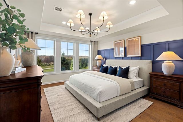 32 East Point Drive 2, East Providence, RI 02916