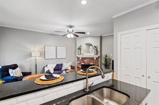 6318 Richmond Avenue 4102, Dallas, TX 75214