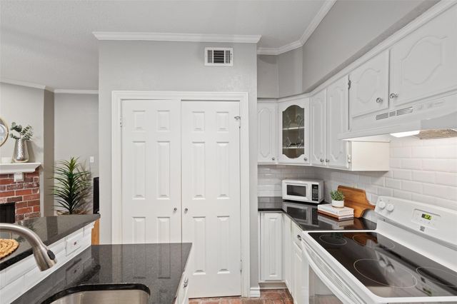 6318 Richmond Avenue 4102, Dallas, TX 75214