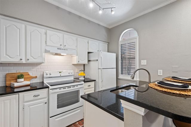 6318 Richmond Avenue 4102, Dallas, TX 75214