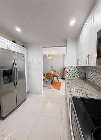 2851 NE 183rd St 412E, Aventura, FL 33160