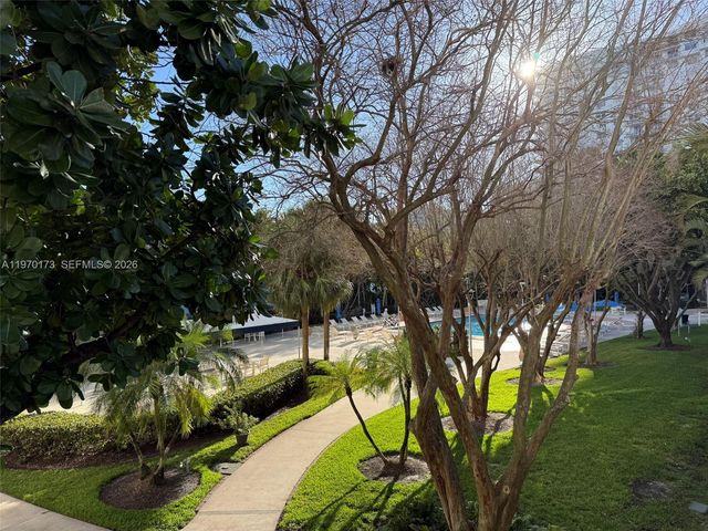 2851 NE 183rd St 412E, Aventura, FL 33160