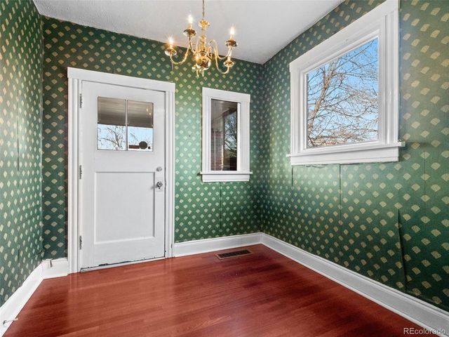 1166 N Downing St, Denver, CO 80218