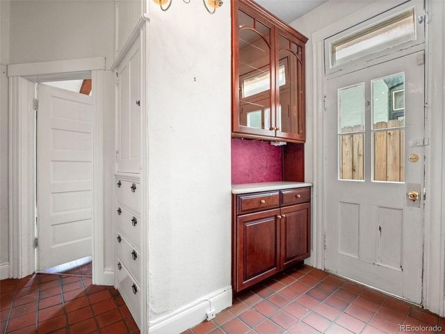 1166 N Downing St, Denver, CO 80218