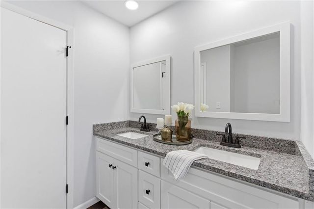 2425 NE 38th Street, Kansas City, MO 64116