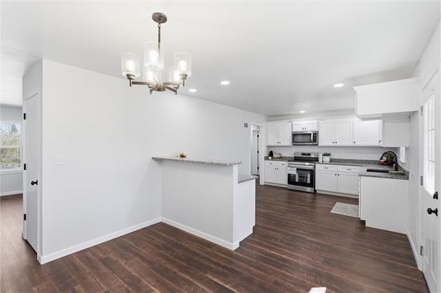 2425 NE 38th Street, Kansas City, MO 64116