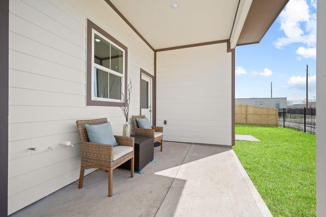 6702 Metro Village Blvd 10, Houston, TX 77083