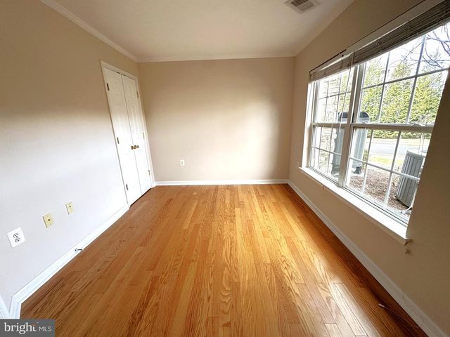 21798 JARVIS SQ, Ashburn, VA 20147