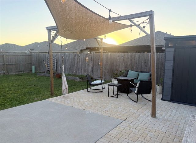 7509 Loyd Neal Dr, Corpus Christi, TX 78414