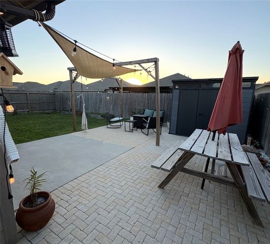 7509 Loyd Neal Dr, Corpus Christi, TX 78414