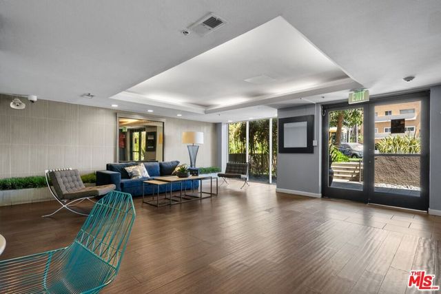 345 S Alexandria Avenue 304, Los Angeles, CA 90020