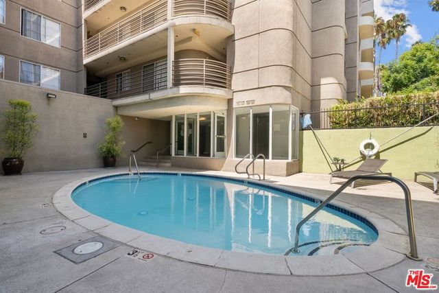 345 S Alexandria Avenue 304, Los Angeles, CA 90020