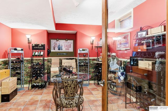 13508 Ames Avenue, Omaha, NE 68164