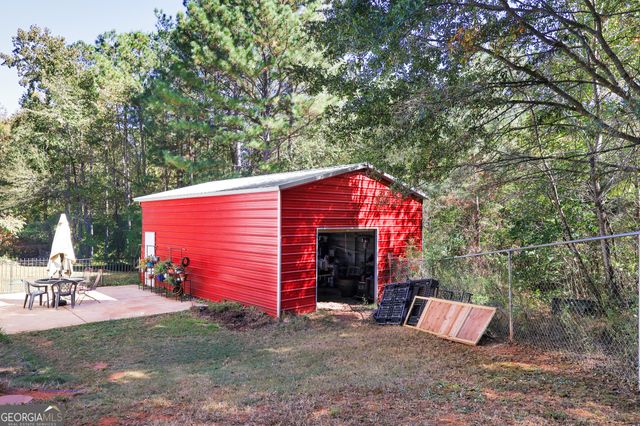 394 Burg Road, Locust Grove, GA 30248