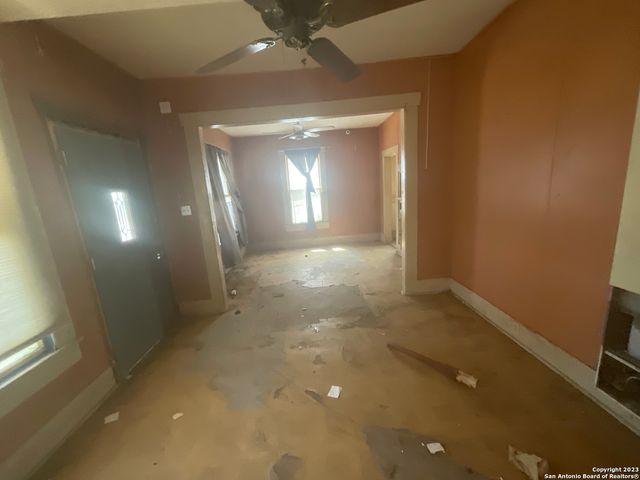 309 MOUNT VERNON CT, San Antonio, TX 78223