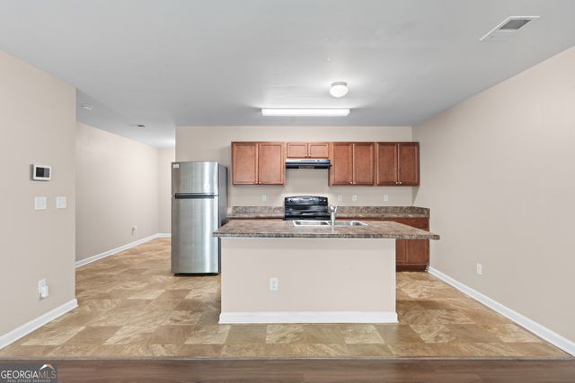1245 Magnolia Gardens Walk, Mcdonough, GA 30253