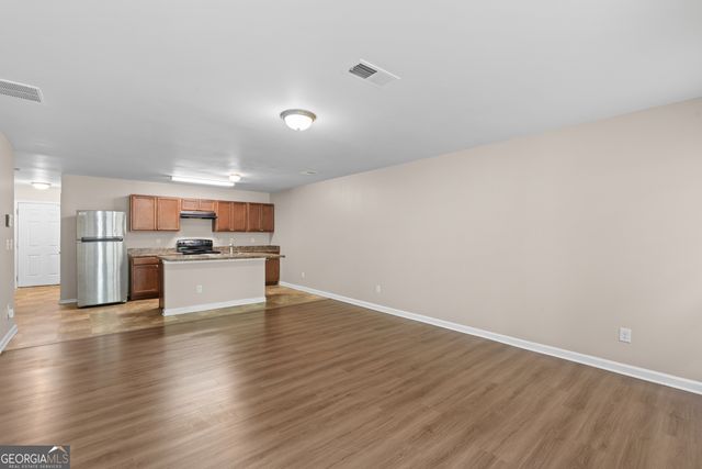 1245 Magnolia Gardens Walk, Mcdonough, GA 30253