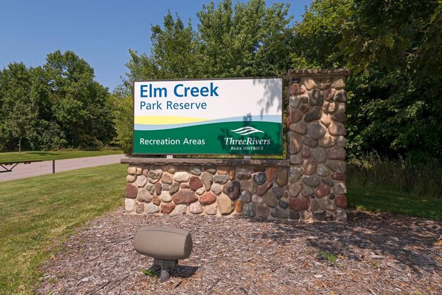 13327 Territorial Circle N, Maple Grove, MN 55369