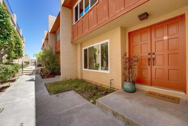 831 E 3rd Ave 5, Escondido, CA 92025