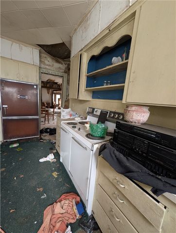 10 East Main Street, Canisteo, NY 14823