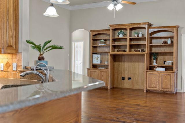 135 N Boyce Lane, Fort Worth, TX 76108