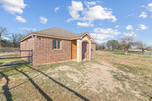 135 N Boyce Lane, Fort Worth, TX 76108