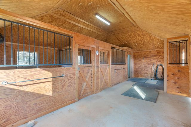 135 N Boyce Lane, Fort Worth, TX 76108