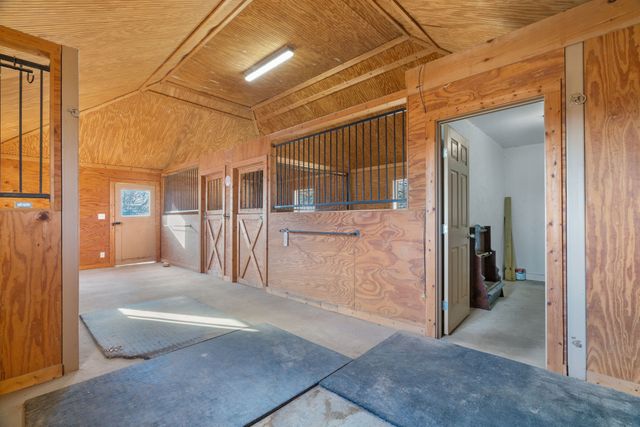 135 N Boyce Lane, Fort Worth, TX 76108